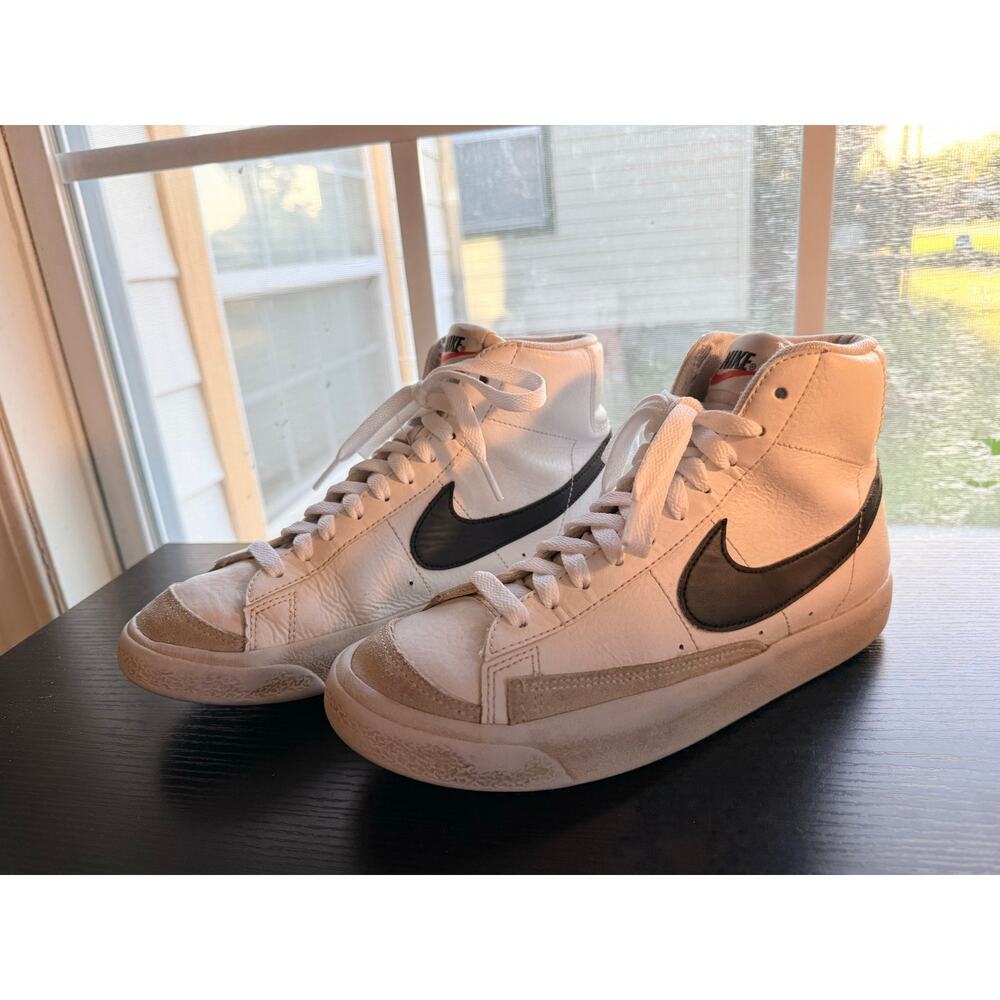 Nike Blazer Mid ’77 Vintage White High Top Sneakers Womens Size 6.5 DA4086-100 - Picture 2 of 11